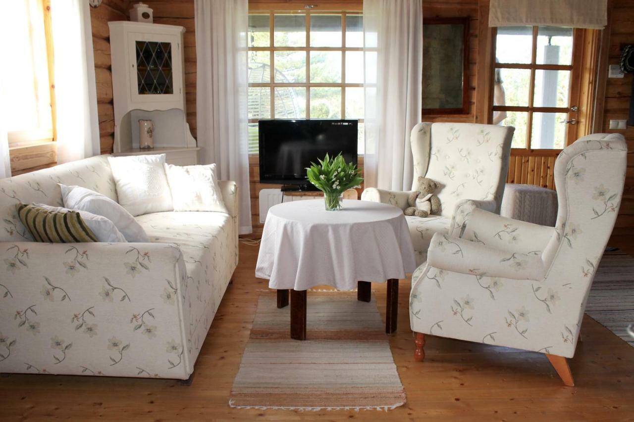 Toominga Seaside Cottage Koiguste Экстерьер фото